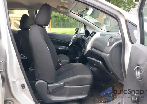 2016 Nissan Versa Note S Plus z USA, uszkodzony, nr VIN 3N1CE2CP2GL391770